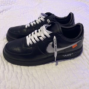 Rep off-white MoMA Air Force 1